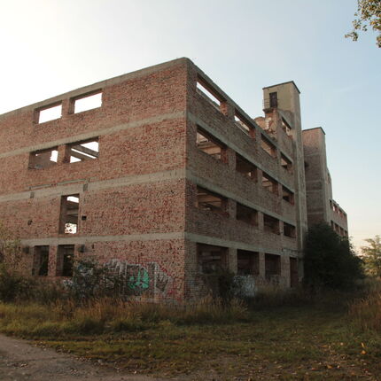 Hop drying plant Všestudy at dawn 2023