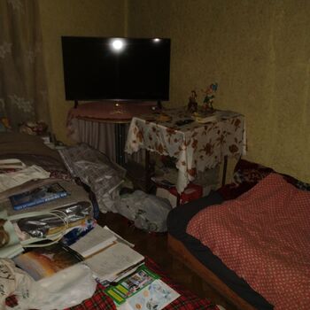 Dům babičky která nedojedla ledničku