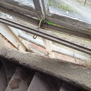 former school in Klíno