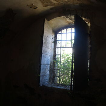 cell building architecture old