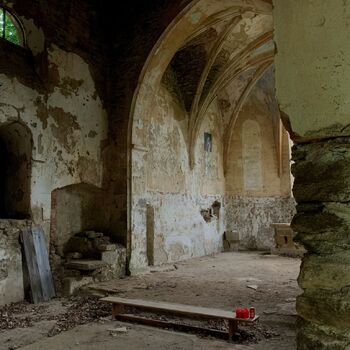 Verlassene Kirche II.