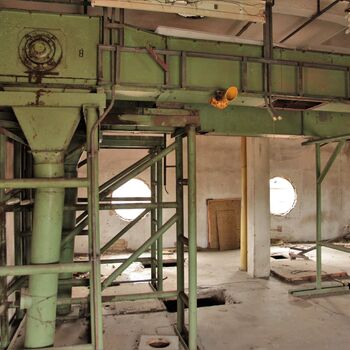 Machine mill Machine mill