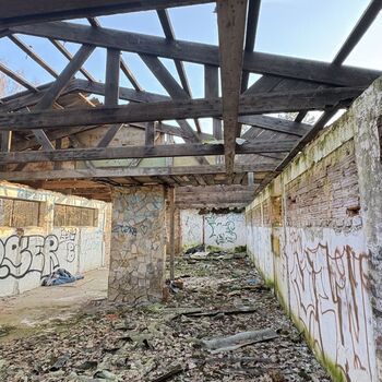 Opuštěné koupaliště