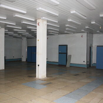 Proč to tu nechali? Opuštěné ředitelství