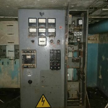 circuit breaker fuse equipment device electrical device