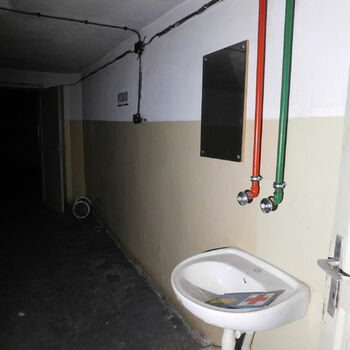 Toaleta místnost koupelna interiér domácí vyčistit koupel dům moderní