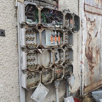 Proč se tu přestalo těžit? Opuštěné doly...