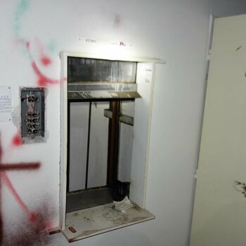 Das verlassene Krankenhaus