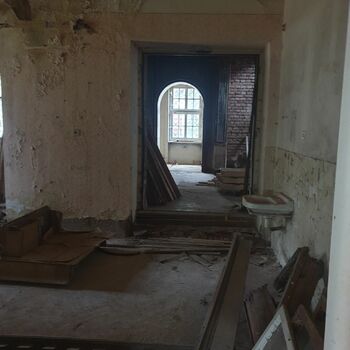 Architektura staré budova zeď