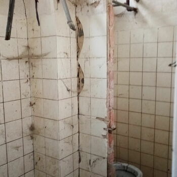 sprcha vodovodní armatura