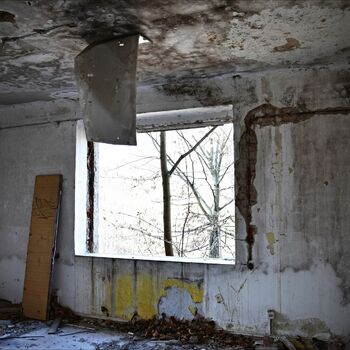 foghorn horn old wall signaling device