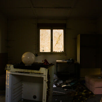 🏕️ Tábor, kde kdysi trávily léto stovky dětí… dnes ho pohlcuje ticho a příroda