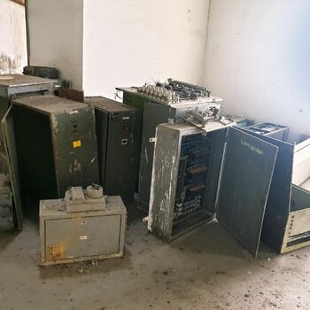 safe box strongbox container