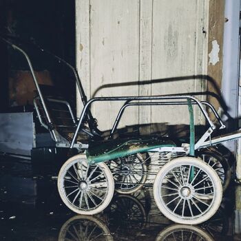 Ústav pro mentálně postižené 💀🖤