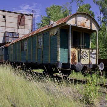 ᴠʟᴀᴋʏ + ᴅᴇᴘᴏ