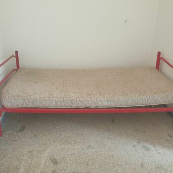 ložnice místnost nábytek interiér domácí postel Pohovka dům Hotel polštář lampa