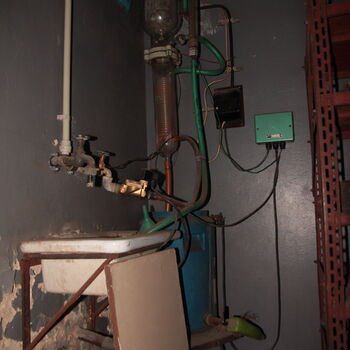 Mechanical testing room