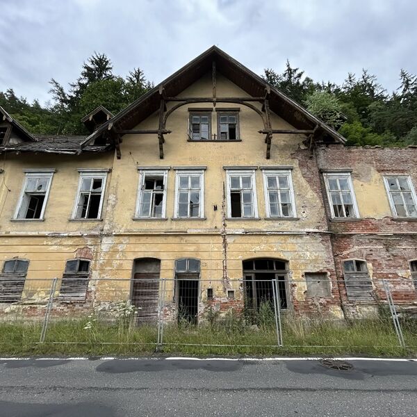 Former spa Kyselka🛁