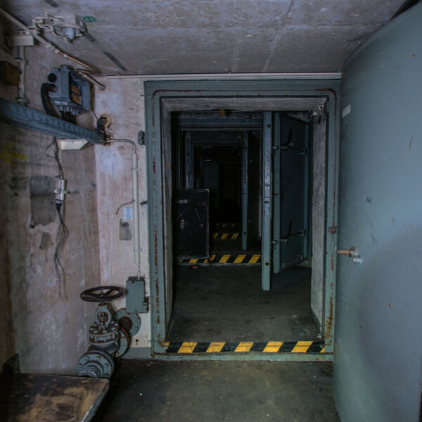 Interchangeable command post of the NVA Land Forces Command and HNZ-40