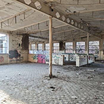 Was wurde hier produziert? Verlassene Fabrik in Polen
