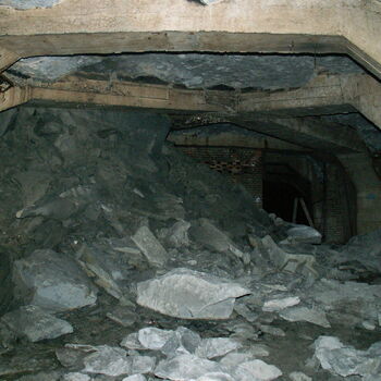 Richard Underground Factory