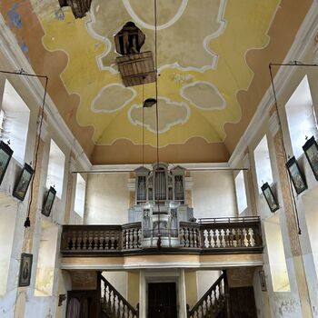 Žlutý kostel⛪🟡