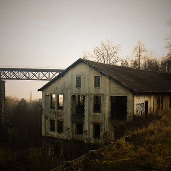 Kam zmizeli poslední pracovníci? Opuštěná přádelna