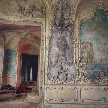 baufälliges Schloss