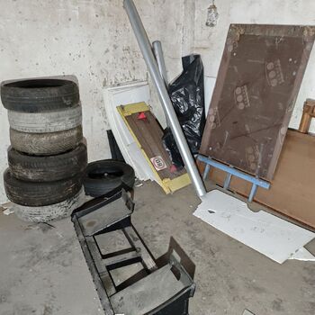 Proč se tu přestalo těžit? Opuštěné doly...