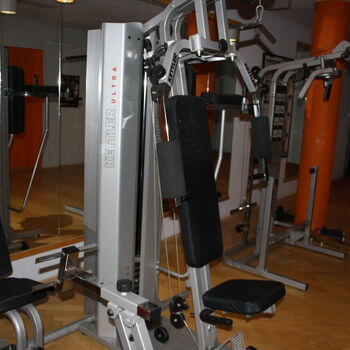 Kdo tady dřív sportoval? Opuštěné sportovní centrum