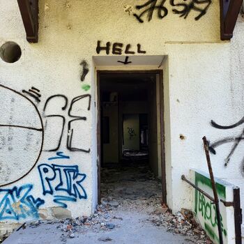 Verlassenes Hotel Kladno Verlassenes Hotel Kladno