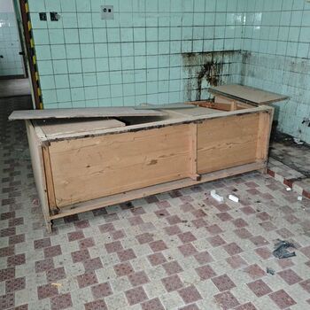 Byly tu satanisté? Opuštěné ROH...