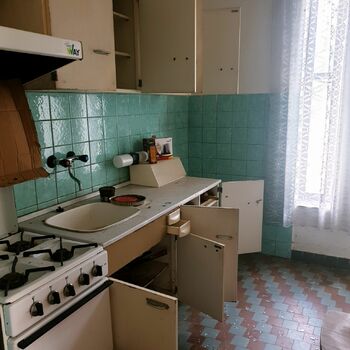 kuchyně místnost interiér domácí dům nábytek moderní