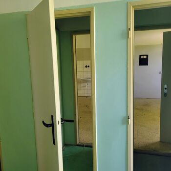 Treatment room Treatment room