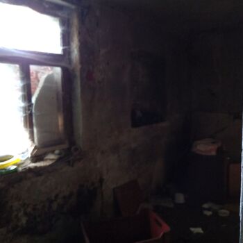 Das Haus, in dem alles hinterlassen wurde Das Haus, in dem alles hinterlassen wurde