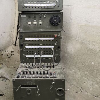 Už se setmělo venku je úplněk.