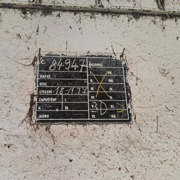 Abandoned farm building_2025