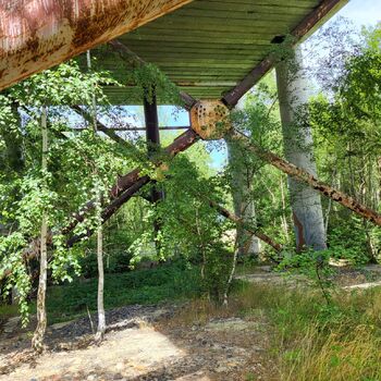 Anti-aircraft missile base