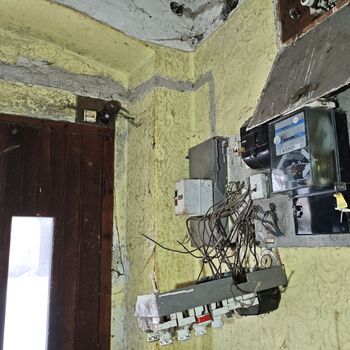 What happened here? The abandoned, well-preserved farmstead of Mr. Václav...