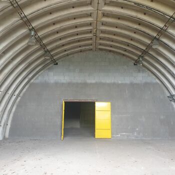 tunel chýše přístřeší struktura chodba Architektura průchod