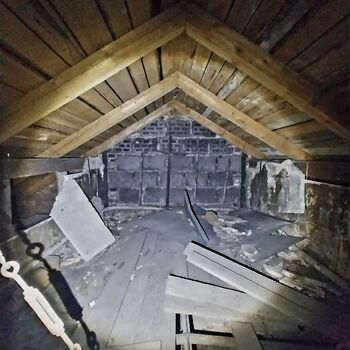 Das verlassene Krankenhaus