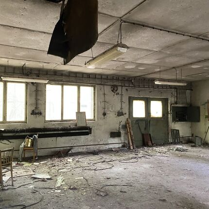 Vojenský objekt na kraji Prahy