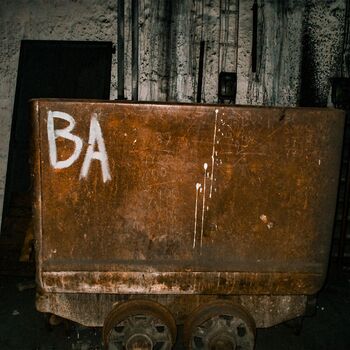 Skipová věž, Lazy