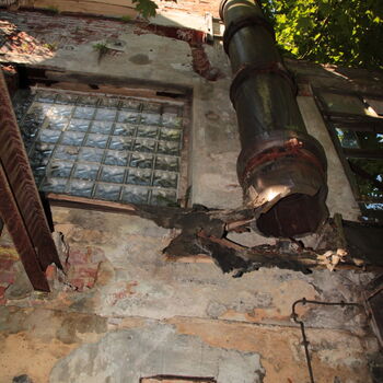 Remembering Elias before the fire