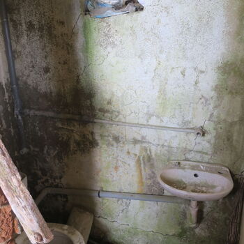 Autodílna ve stavebninách ?