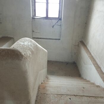 architecture cell interior room