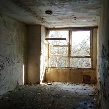 Buňka staré zeď budova Architektura věznice dveře Buňka staré zeď budova Architektura věznice dveře