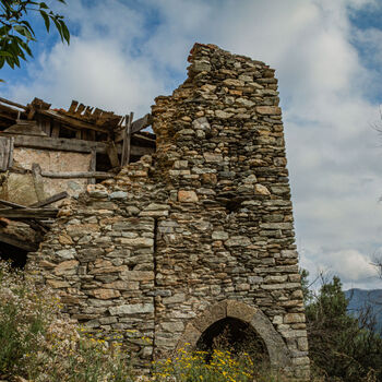 The abandoned community of Italy The abandoned community of Italy