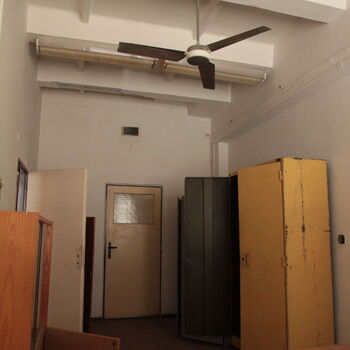 Kdysi světoznámá továrna na ruční utahovací nářadí 2023 Kdysi světoznámá továrna na ruční utahovací nářadí 2023