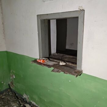 Why is it no longer in use? Abandoned (CO) bunker...